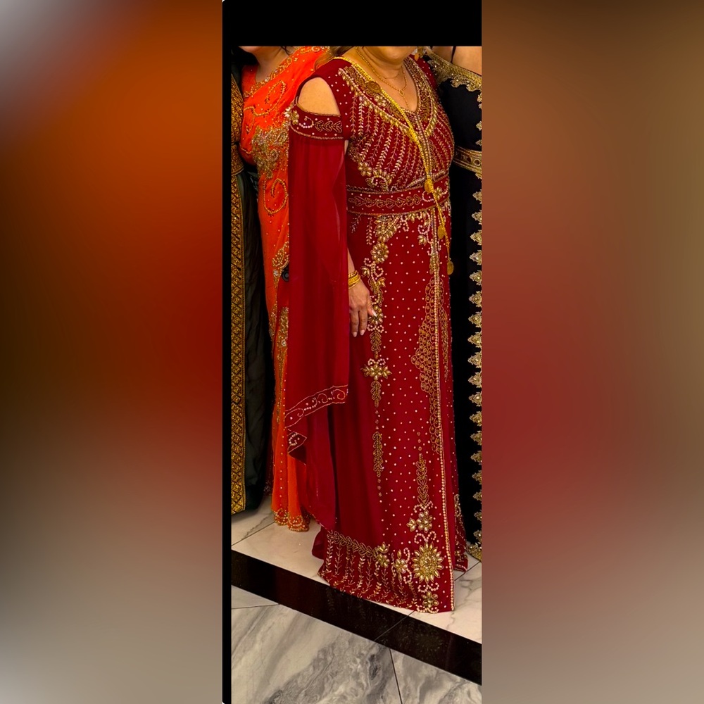 Elegant Red Henna dress